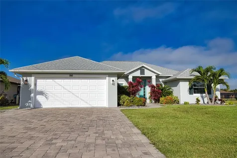 916 Boundary Boulevard Rotonda West FL 33947