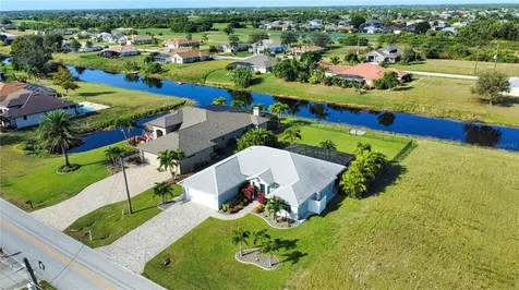 916 Boundary Boulevard Rotonda West FL 33947