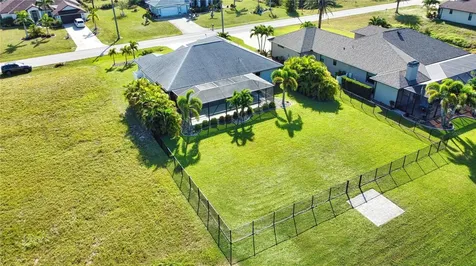 916 Boundary Boulevard Rotonda West FL 33947