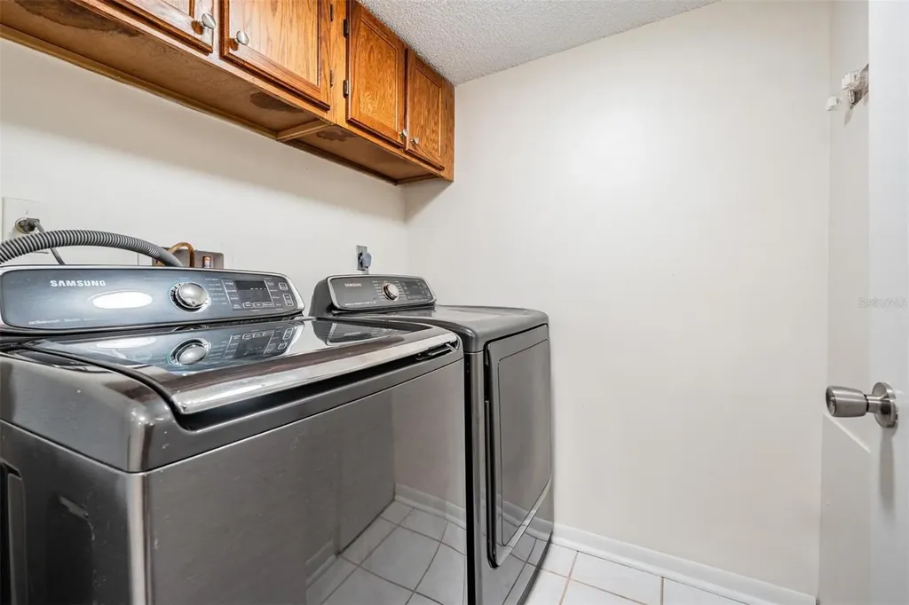 2780 N Riverside Drive Tampa FL 33602