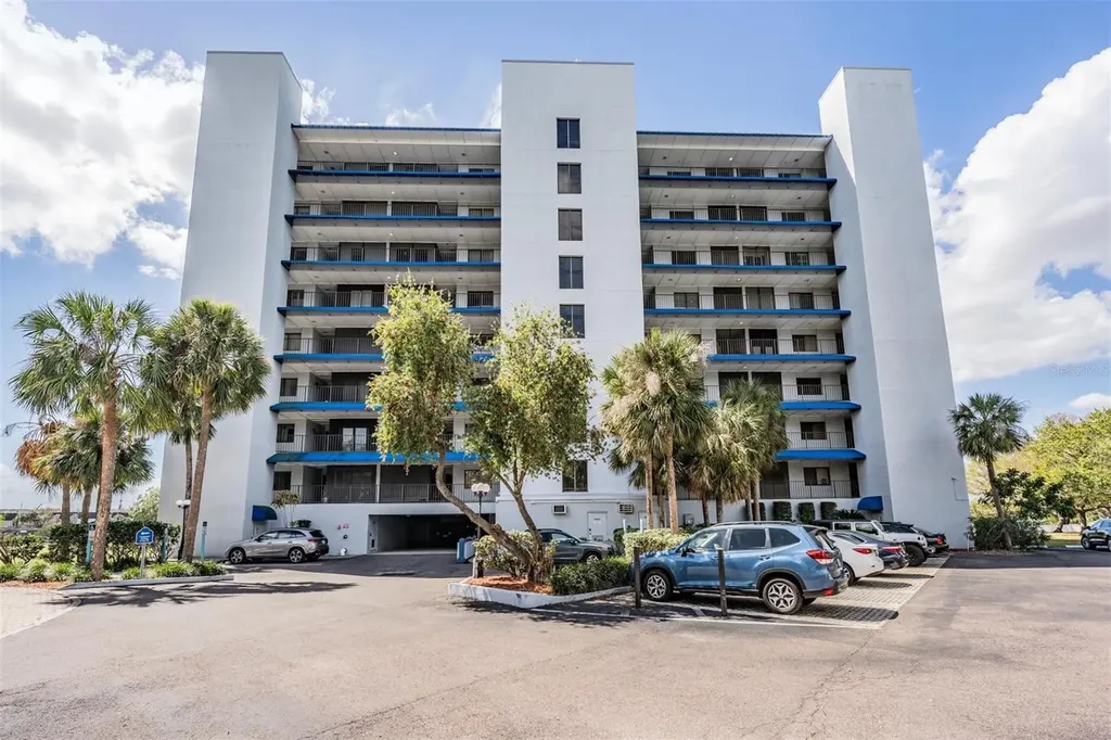 2780 N Riverside Drive Tampa FL 33602
