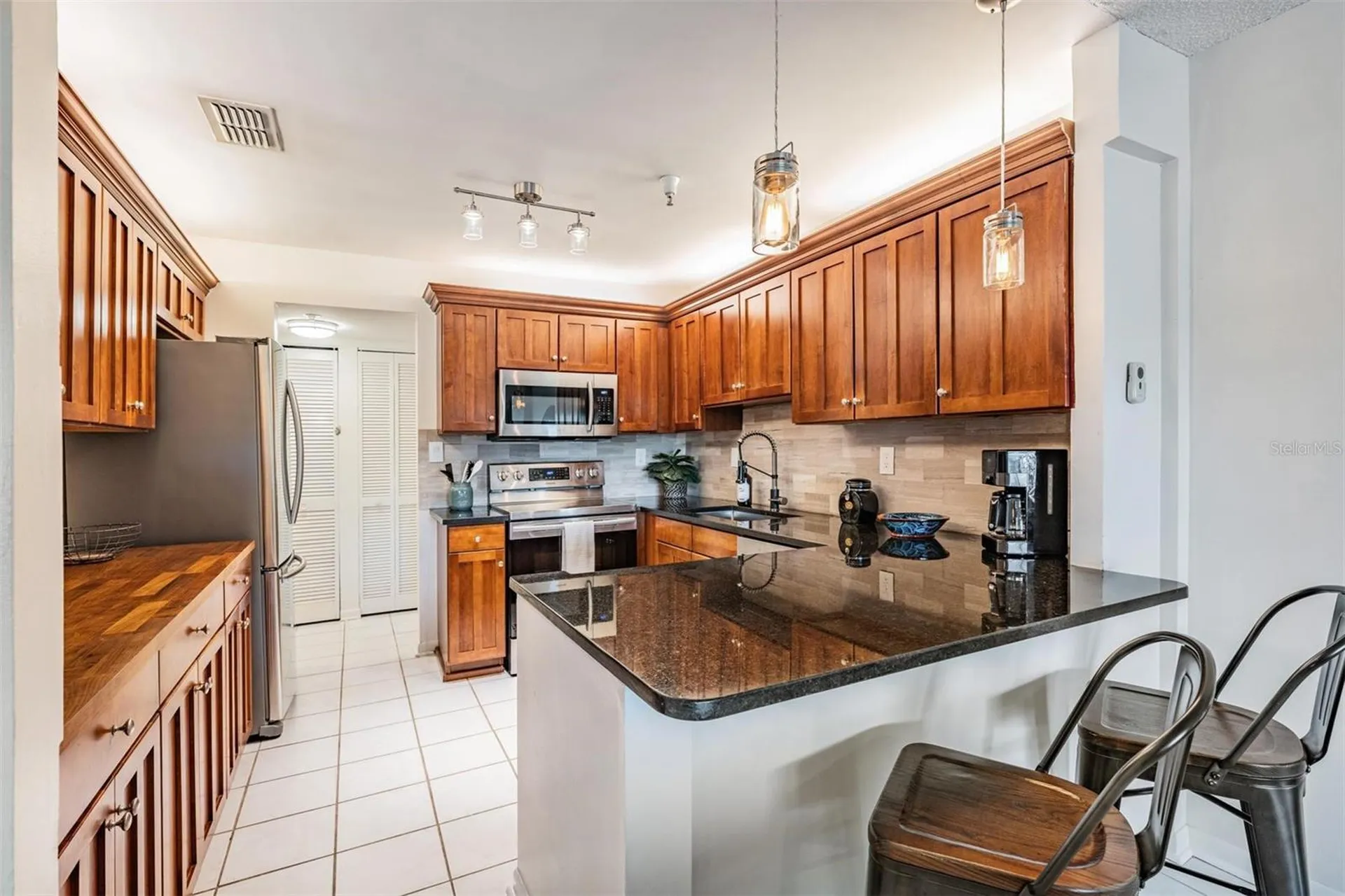 2780 N Riverside Drive Tampa FL 33602
