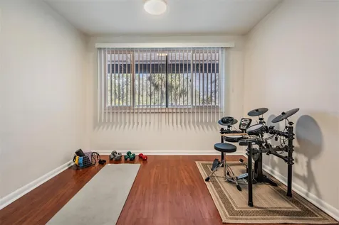 2780 N Riverside Drive Tampa FL 33602