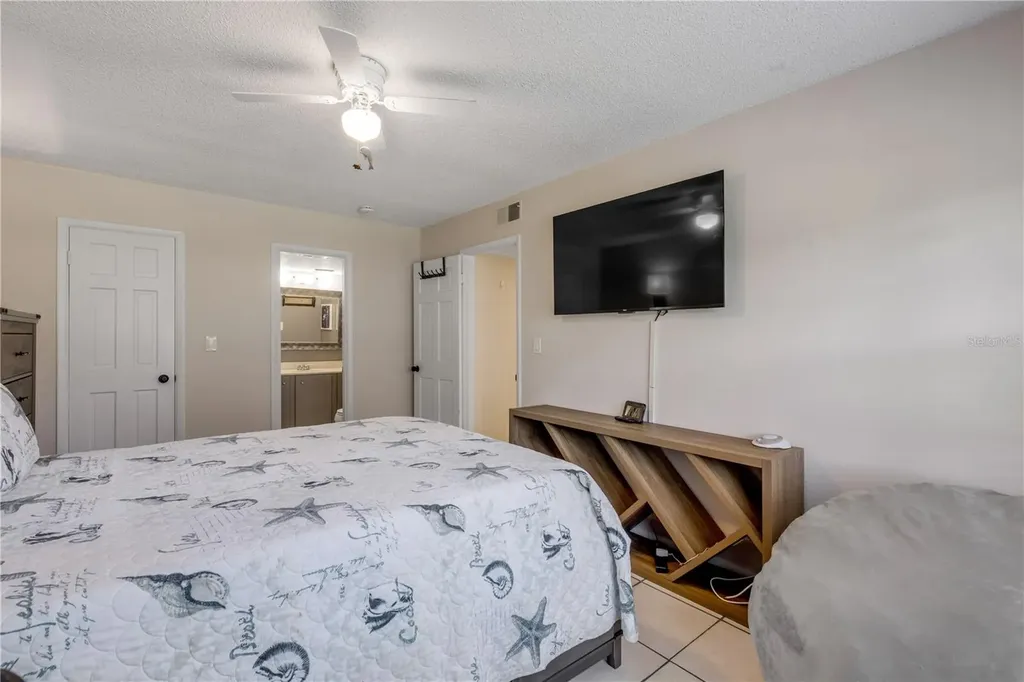 3800 Saxon Drive New Smyrna Beach FL 32169