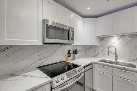 3800 Saxon Drive New Smyrna Beach FL 32169