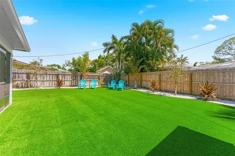 2875 66th Terrace S St Petersburg FL 33712