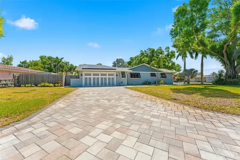 2875 66th Terrace S St Petersburg FL 33712