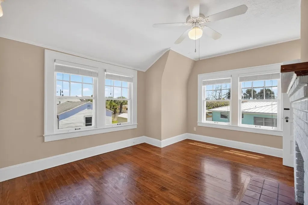 1225 Gamble Place Daytona Beach FL 32118
