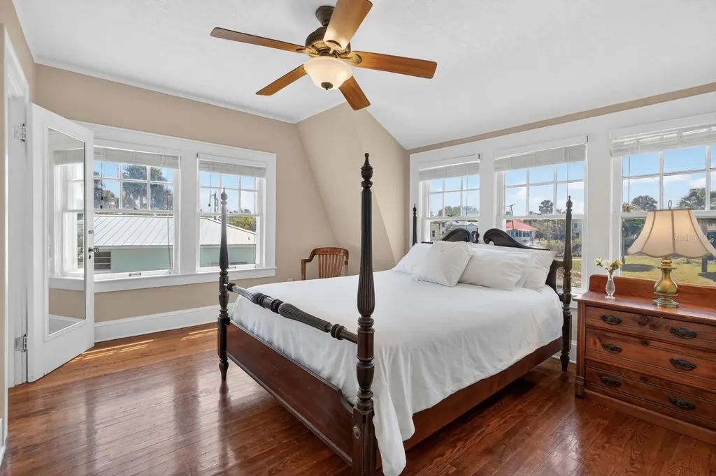 1225 Gamble Place Daytona Beach FL 32118