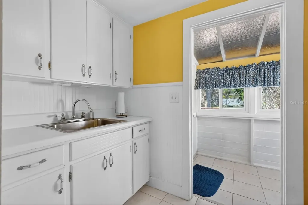 1225 Gamble Place Daytona Beach FL 32118
