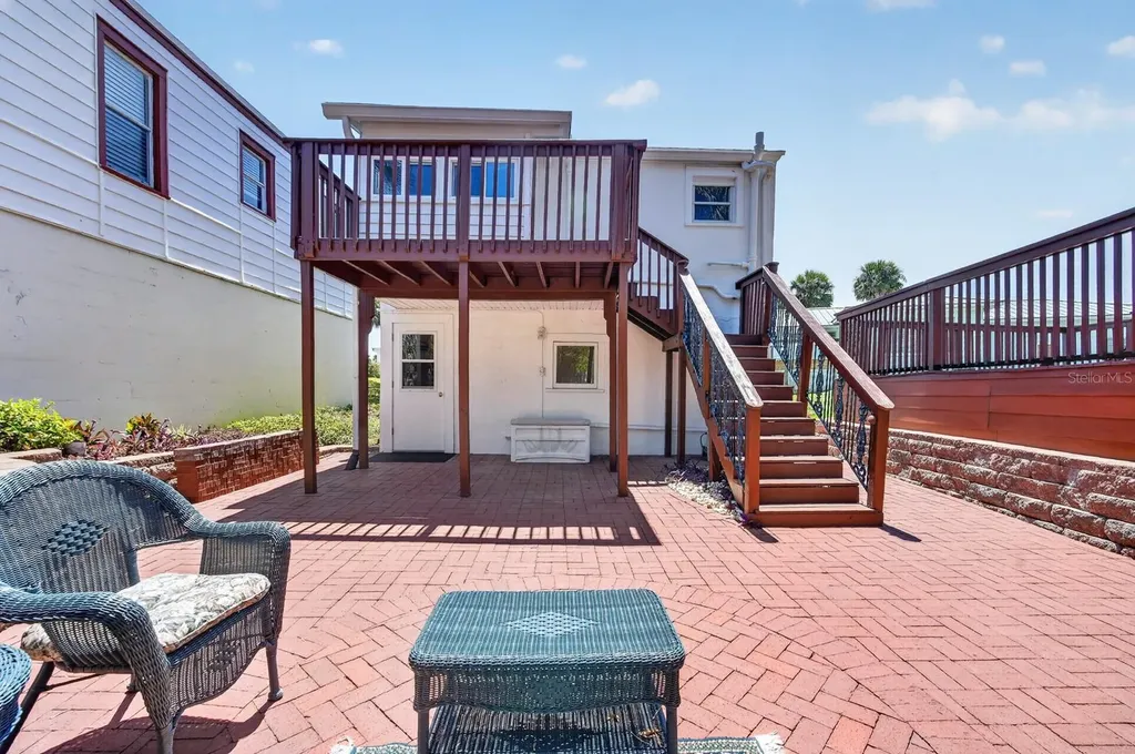 1225 Gamble Place Daytona Beach FL 32118