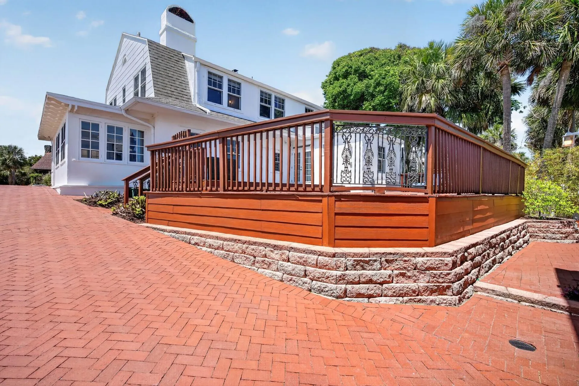 1225 Gamble Place Daytona Beach FL 32118