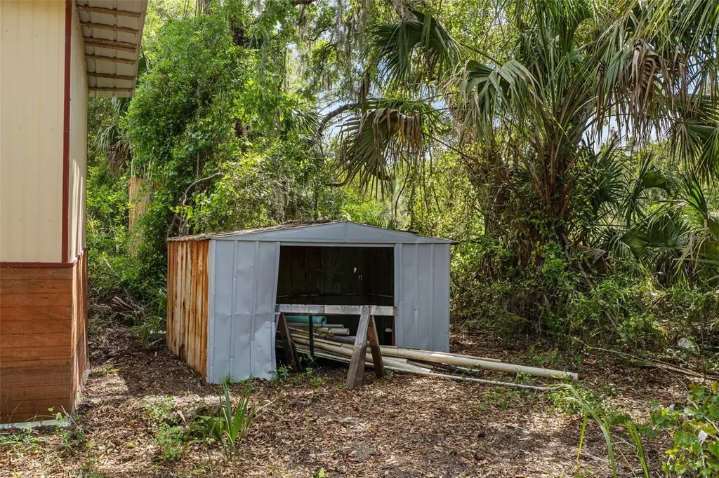 6946 E Channel Drive Hernando FL 34442