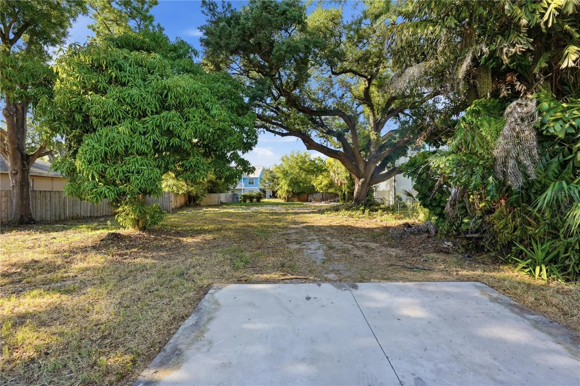 2929 W Averill Avenue Tampa FL 33611
