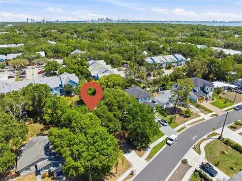 2929 W Averill Avenue Tampa FL 33611