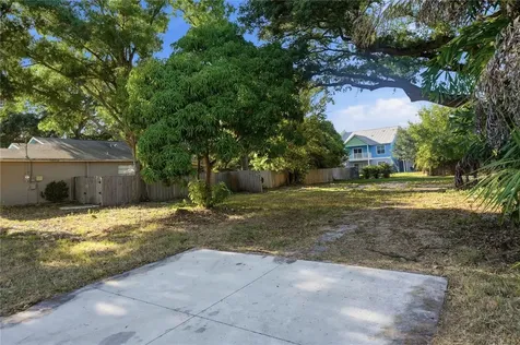 2929 W Averill Avenue Tampa FL 33611