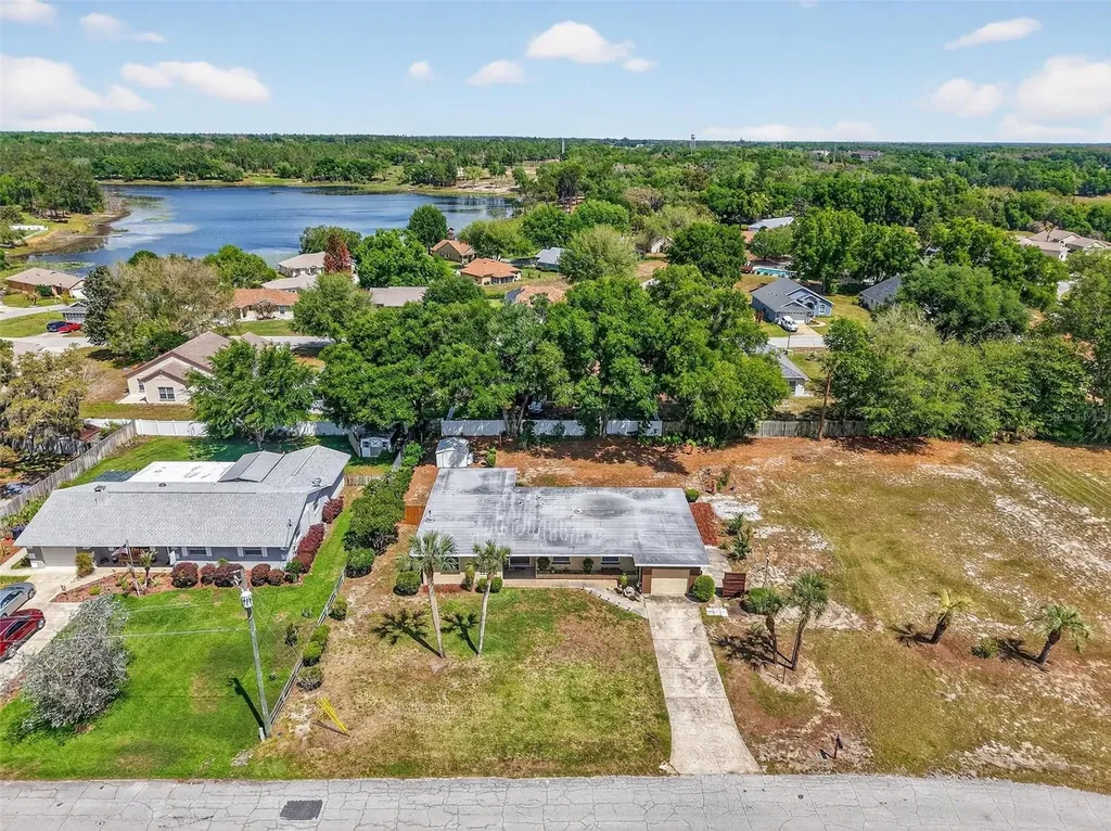 17923 Florida Street Umatilla FL 32784