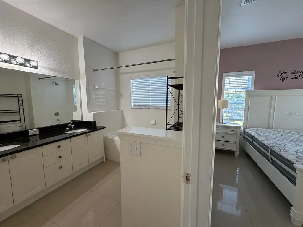 3735 Conroy Road Orlando FL 32839