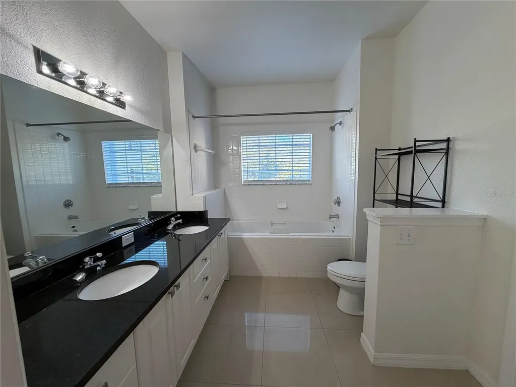 3735 Conroy Road Orlando FL 32839