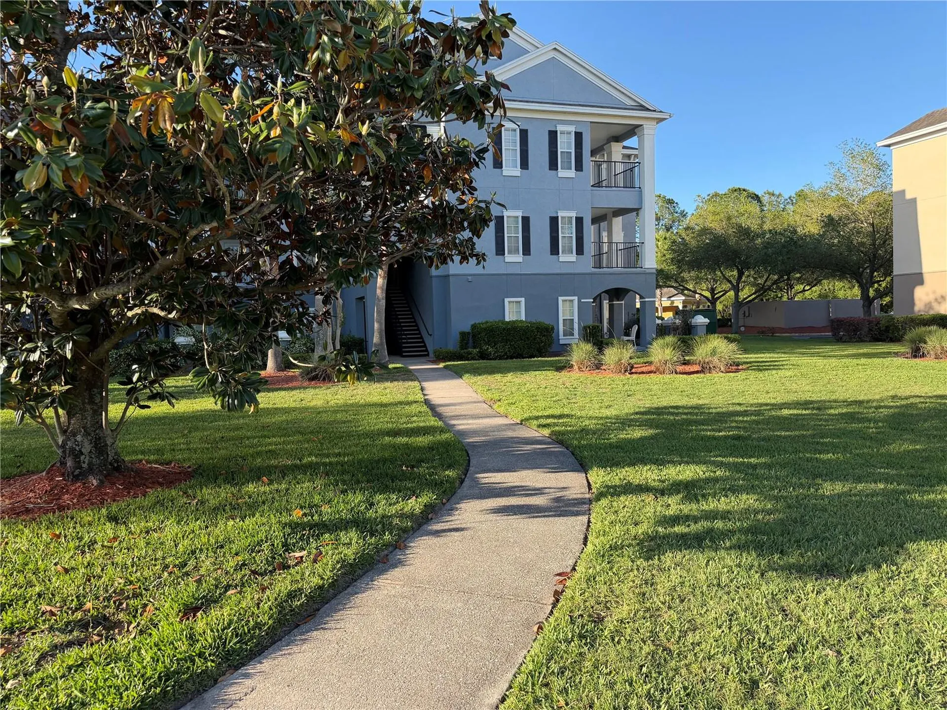 3735 Conroy Road Orlando FL 32839