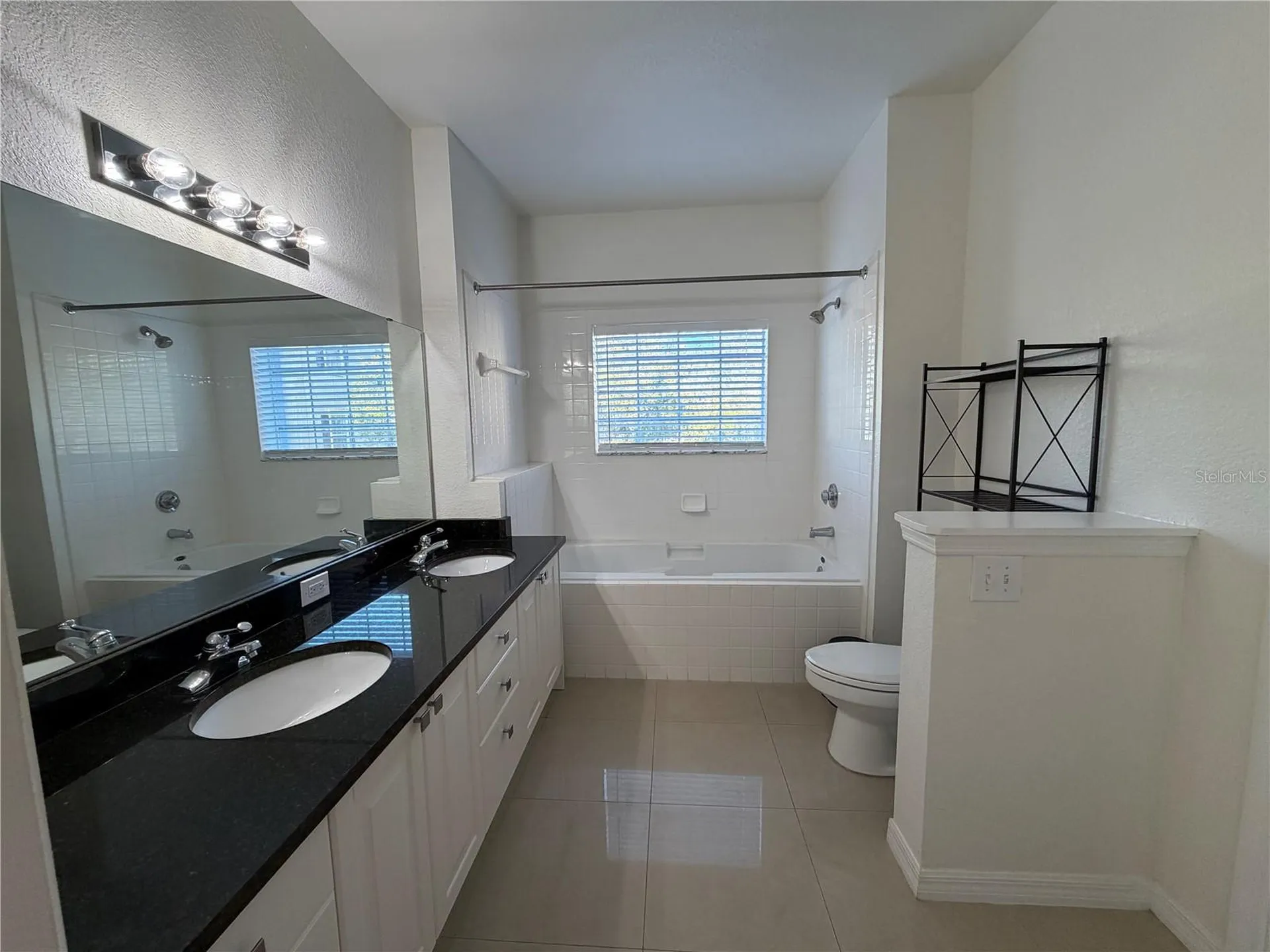 3735 Conroy Road Orlando FL 32839