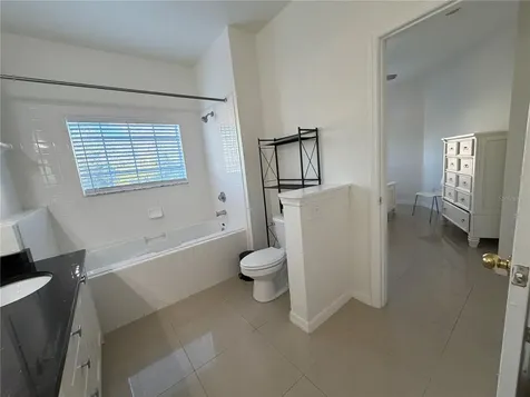 3735 Conroy Road Orlando FL 32839