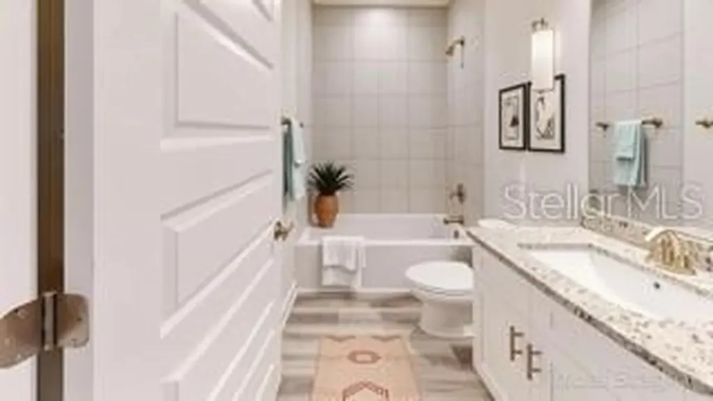 1882 N Roberts Trail Bell FL 32619