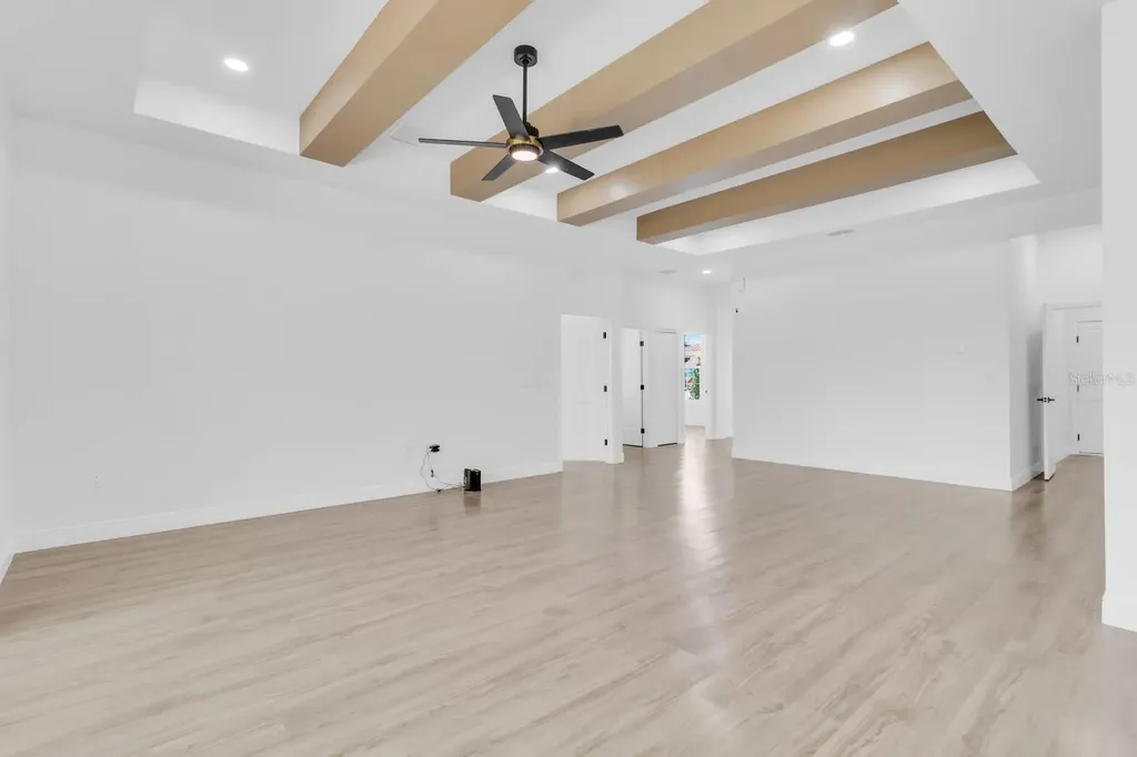 376 Villa Sorrento Circle Haines City FL 33844
