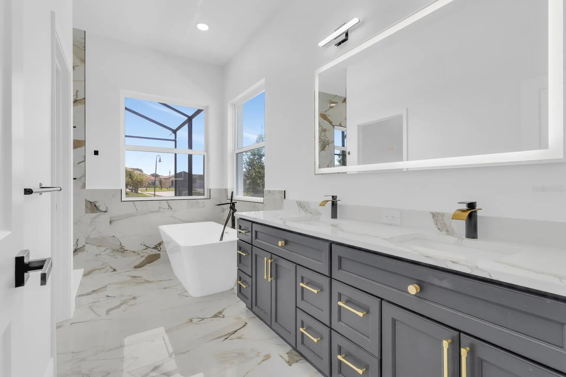 376 Villa Sorrento Circle Haines City FL 33844