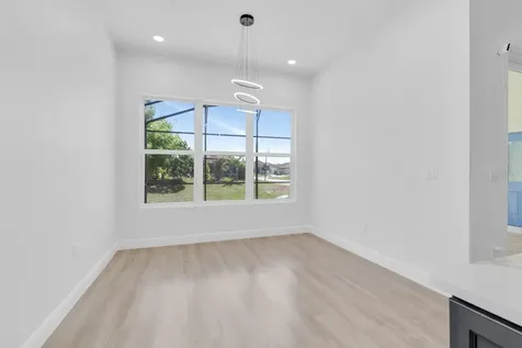 376 Villa Sorrento Circle Haines City FL 33844