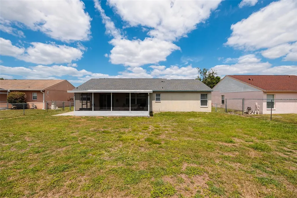 6201 61st Court E Palmetto FL 34221