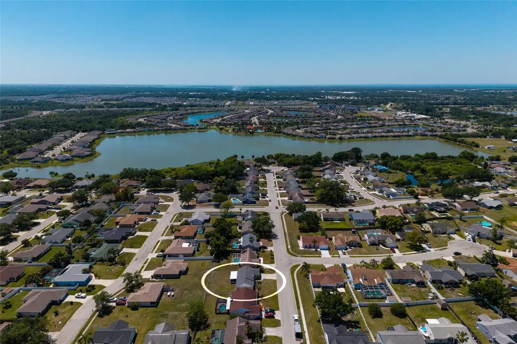 6201 61st Court E Palmetto FL 34221