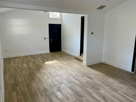 2118 S Venus Street Tampa FL 33629