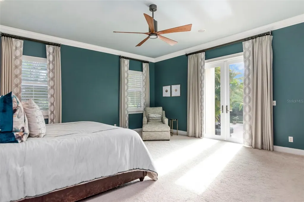 2212 S Occident Street Tampa FL 33629