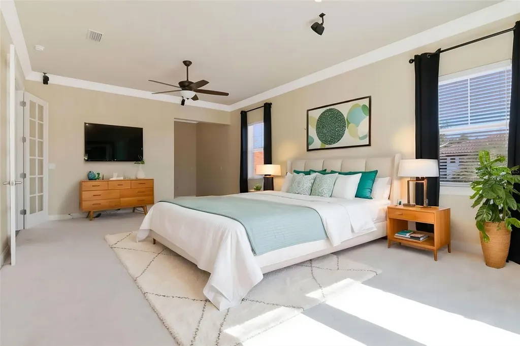 2212 S Occident Street Tampa FL 33629