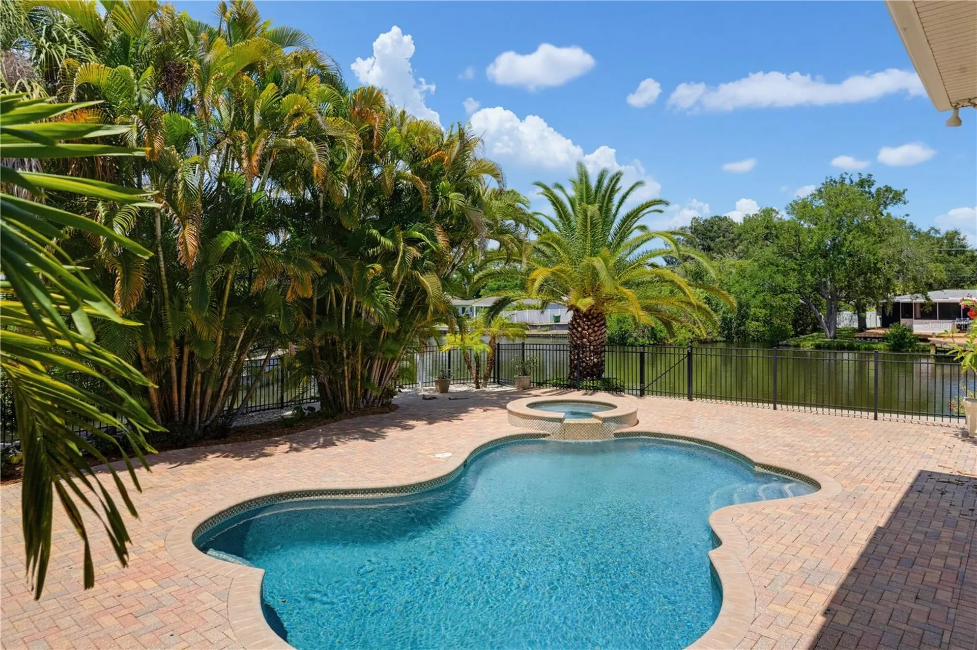 2212 S Occident Street Tampa FL 33629