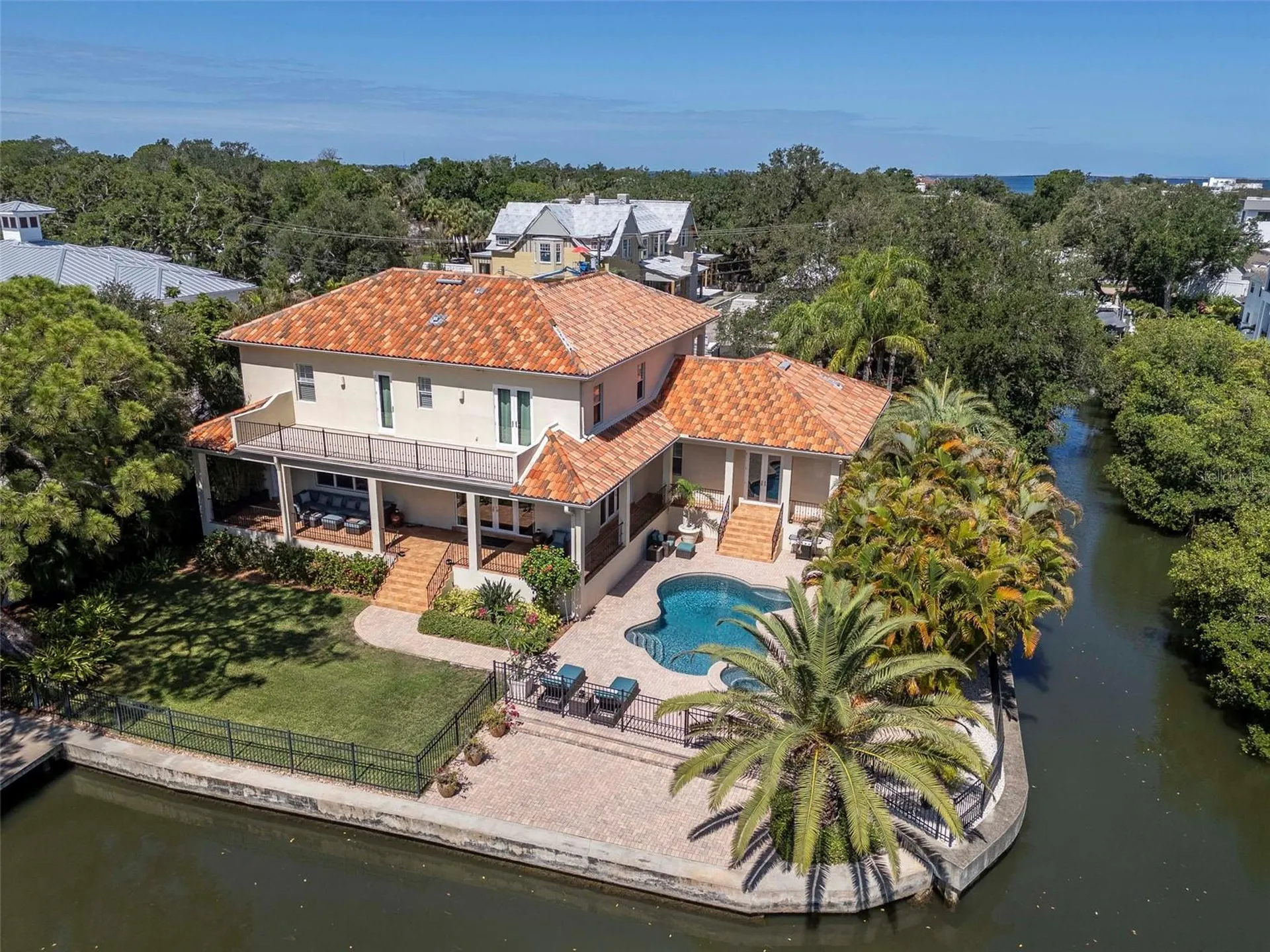2212 S Occident Street Tampa FL 33629