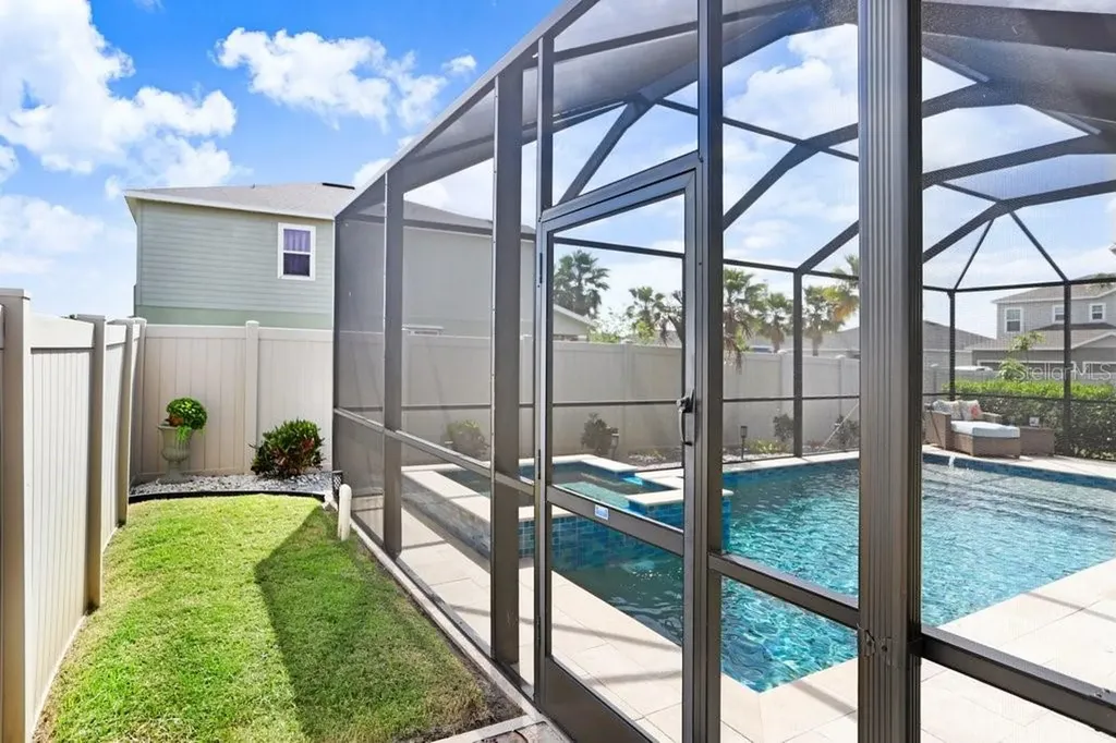 11642 Lake Lucaya Drive Riverview FL 33579