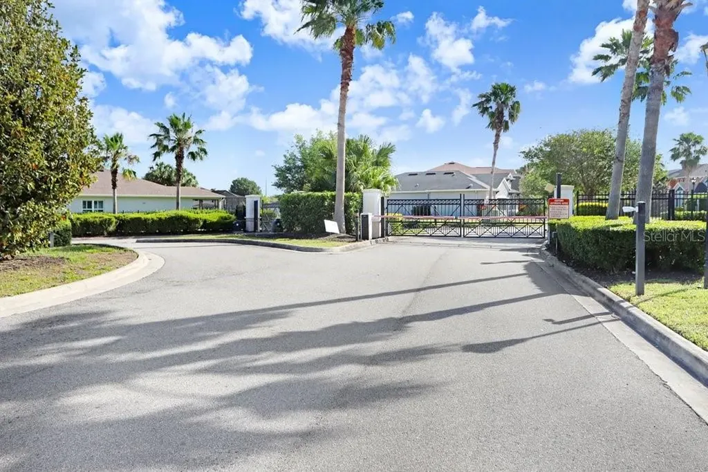 11642 Lake Lucaya Drive Riverview FL 33579