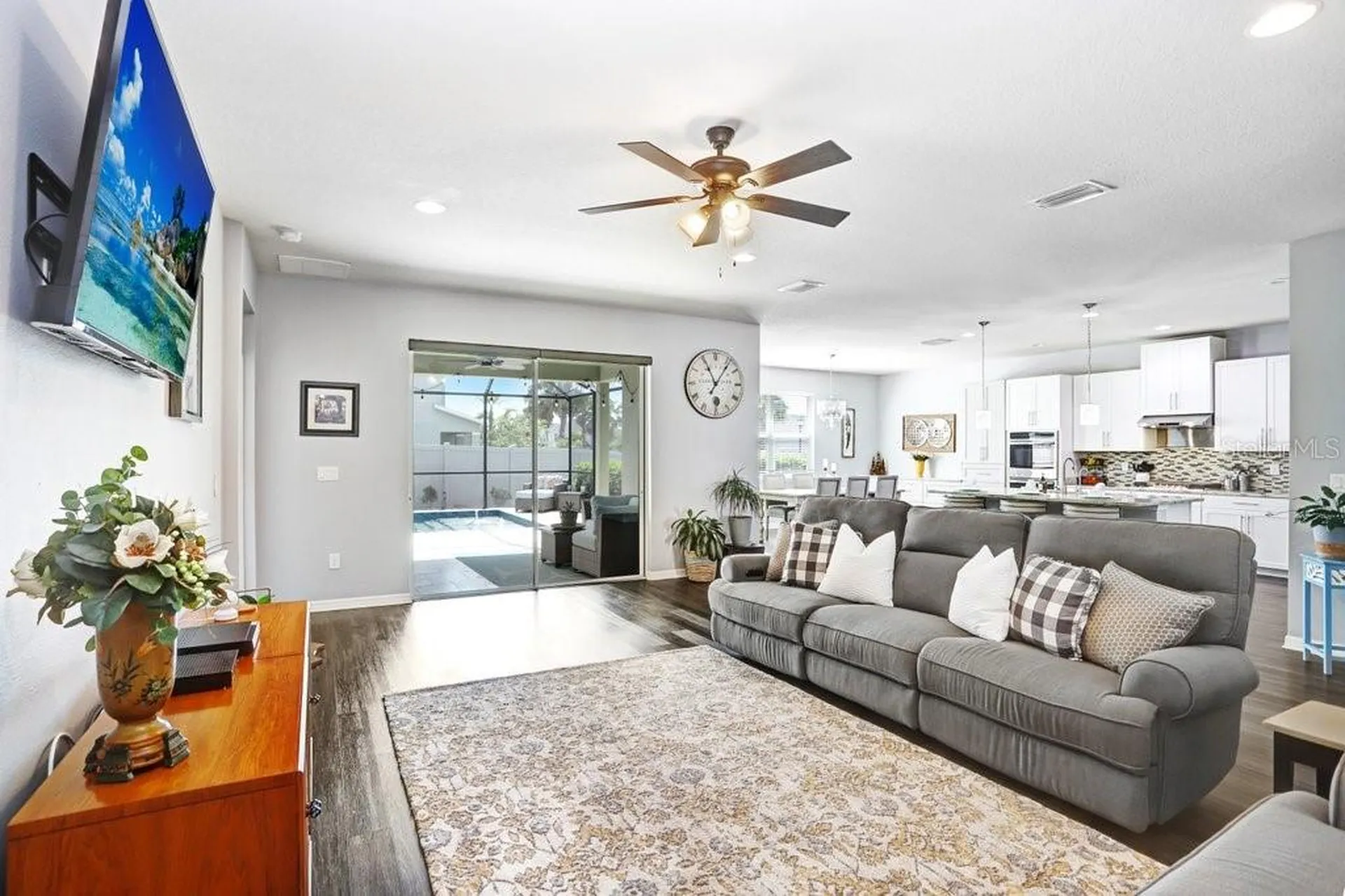 11642 Lake Lucaya Drive Riverview FL 33579