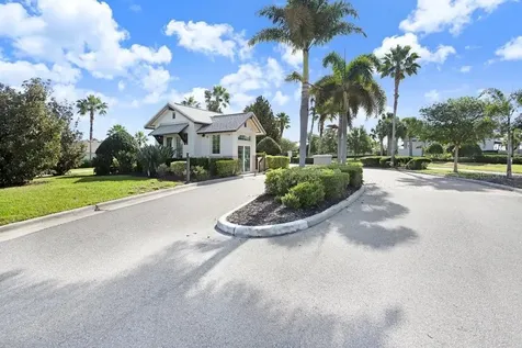 11642 Lake Lucaya Drive Riverview FL 33579