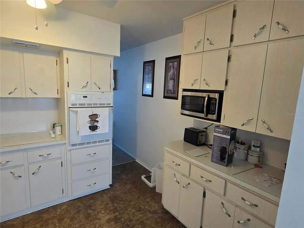 2428 Columbia Drive Clearwater FL 33763