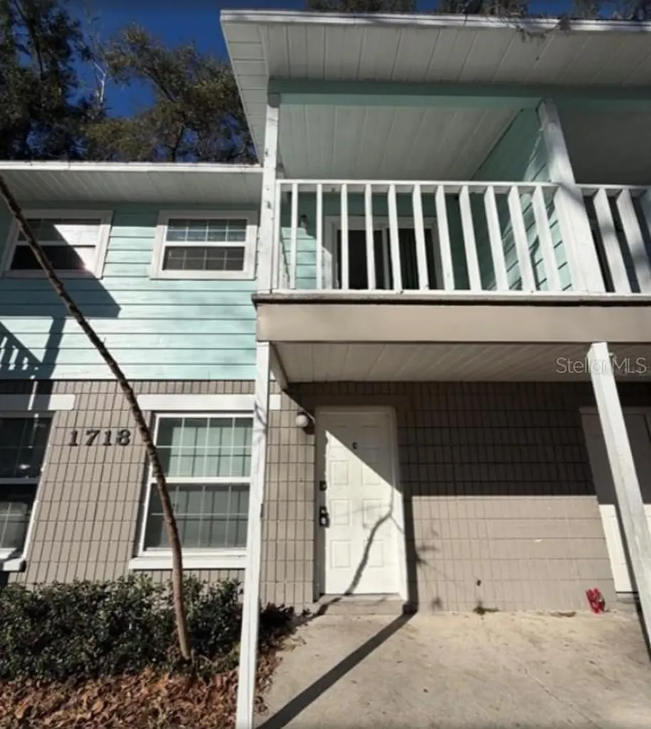 1718 SW 69 Terrace Gainesville FL 32607