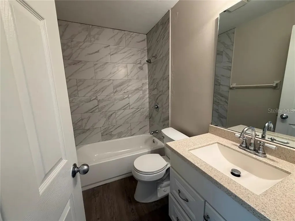 1718 SW 69 Terrace Gainesville FL 32607