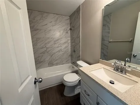 1718 SW 69 Terrace Gainesville FL 32607