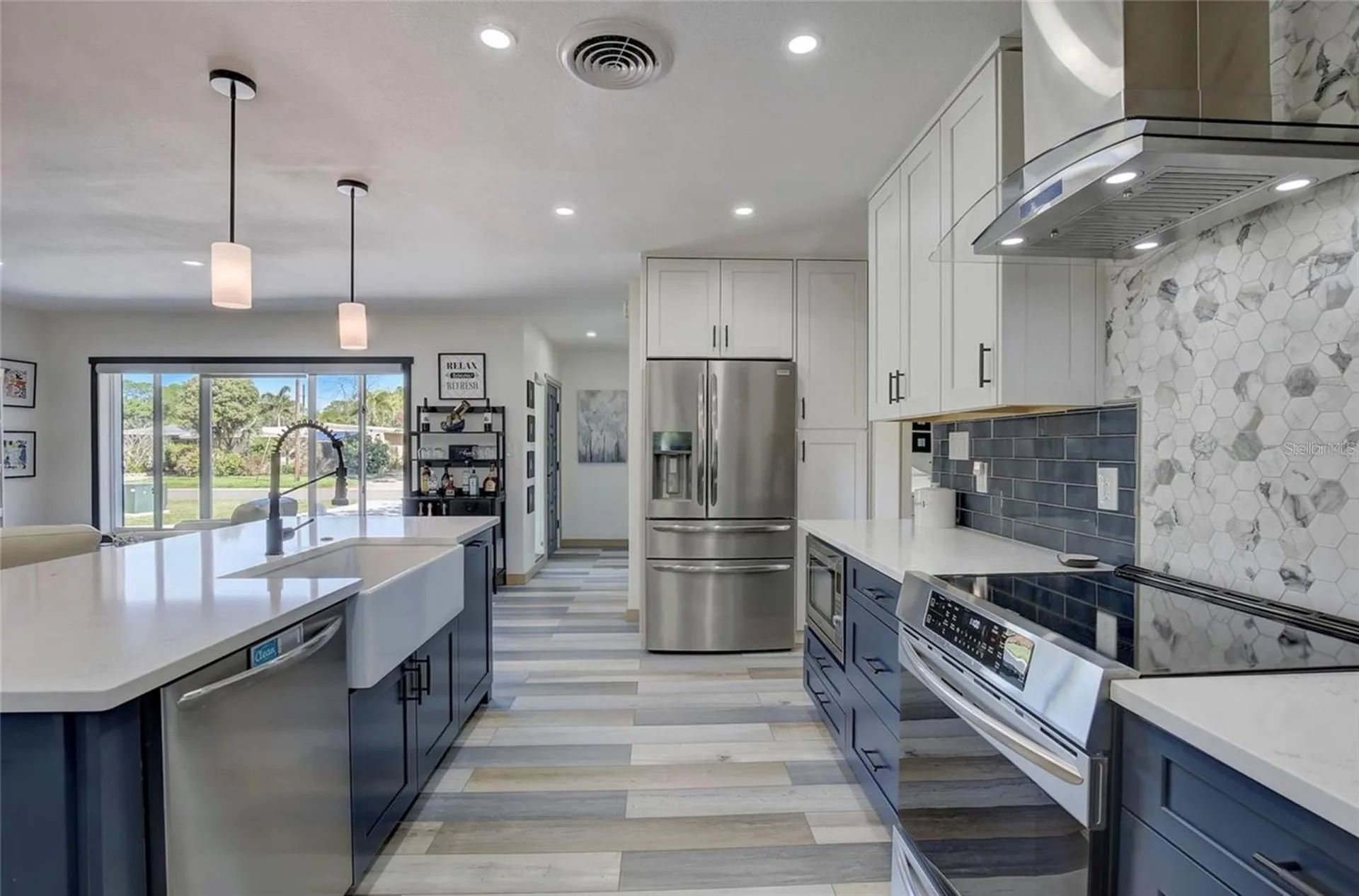 5428 7th Avenue N St Petersburg FL 33710