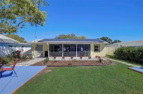 5428 7th Avenue N St Petersburg FL 33710