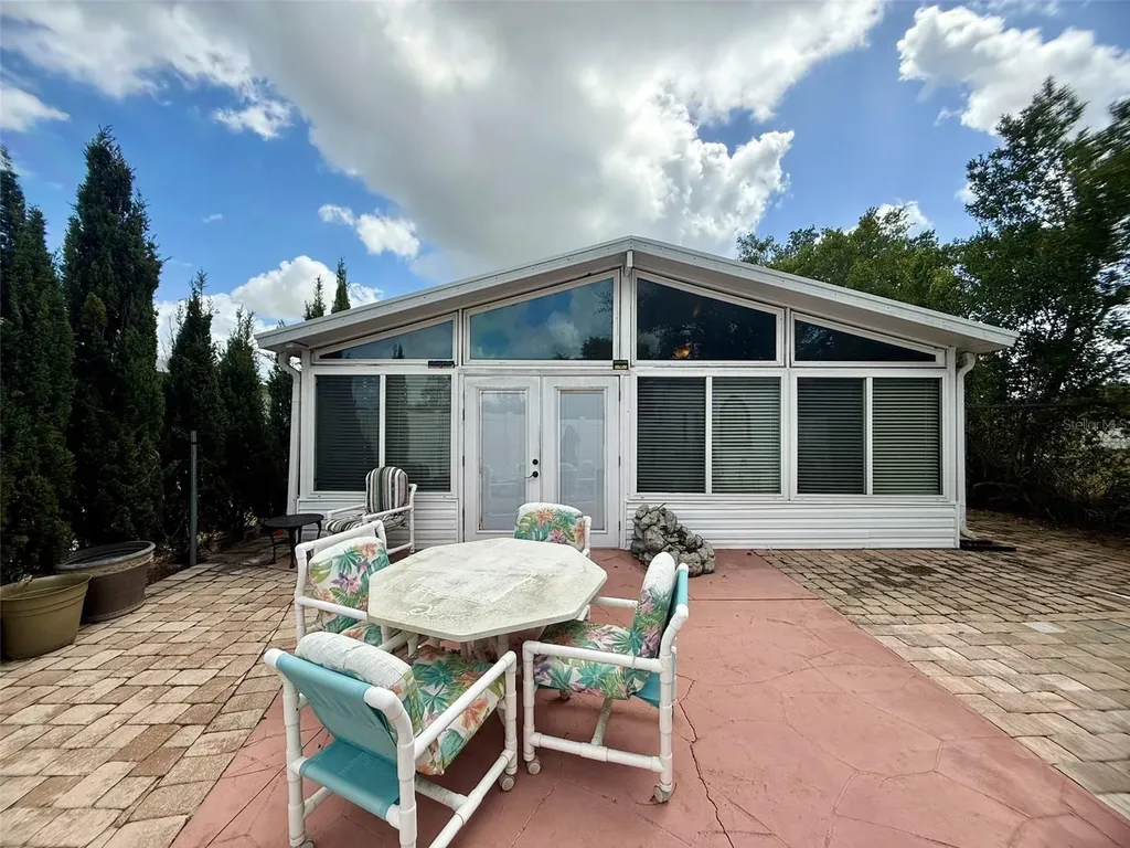 205 Pansy Street Davenport FL 33837
