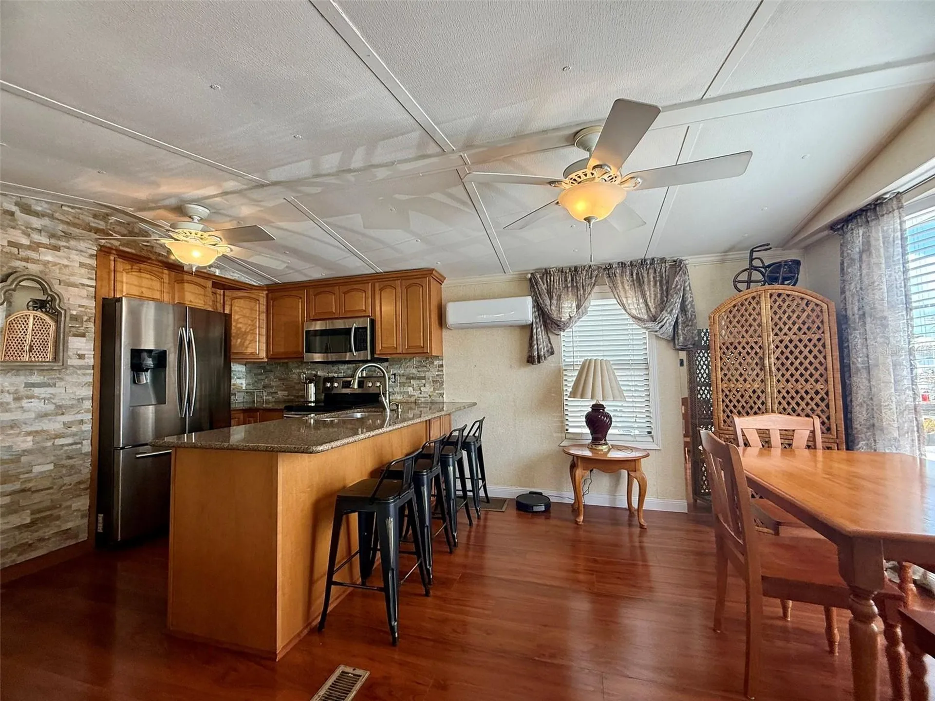 205 Pansy Street Davenport FL 33837