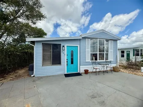 205 Pansy Street Davenport FL 33837